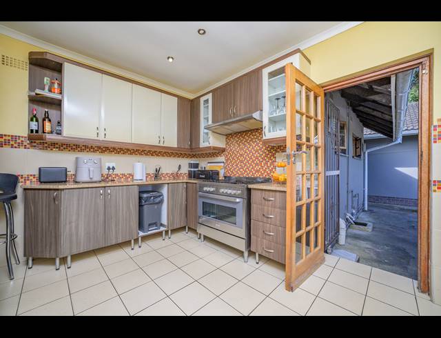 3 BEDROOM FREEHOLD FOR SALE IN WESTVILLE